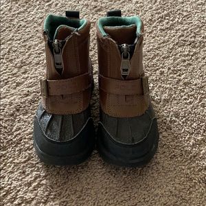 Boys boots